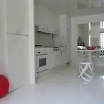 Marais Design Flat