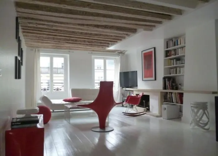 Marais Design Flat